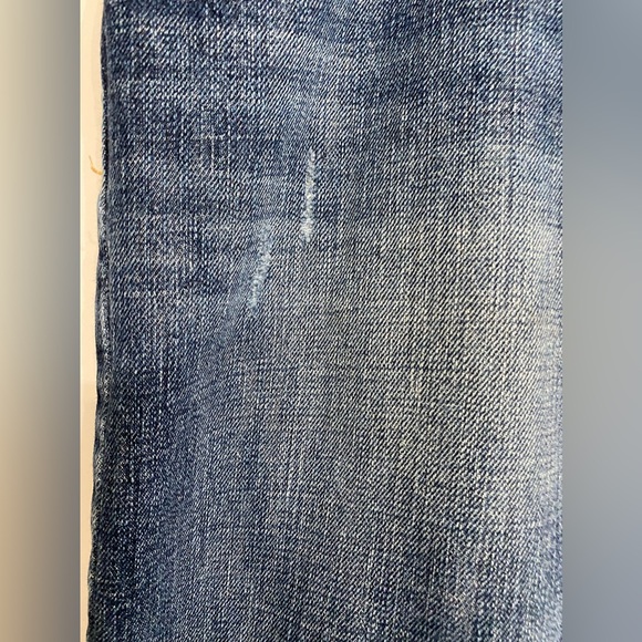 EUC MEN’S GUESS DISTRESSED MEDIUM JEANS DESMOND RELAXED FIT 36x32 - Picture 8 of 14